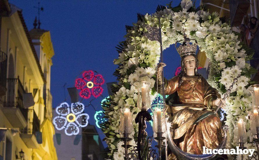 Procesión de la Virgen de la Aurora Procesión de la Virgen de la Aurora