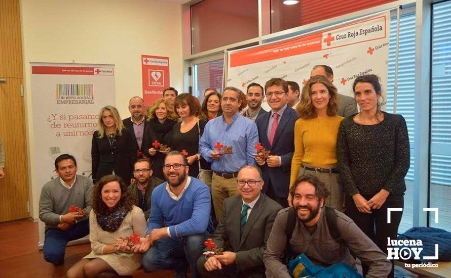 Representantes de las empresas galardonadas, entre ellas, Vicente Briones, gerente de Toy Planet. Representantes de las empresas galardonadas, entre ellas, Vicente Briones, gerente de Toy Planet.