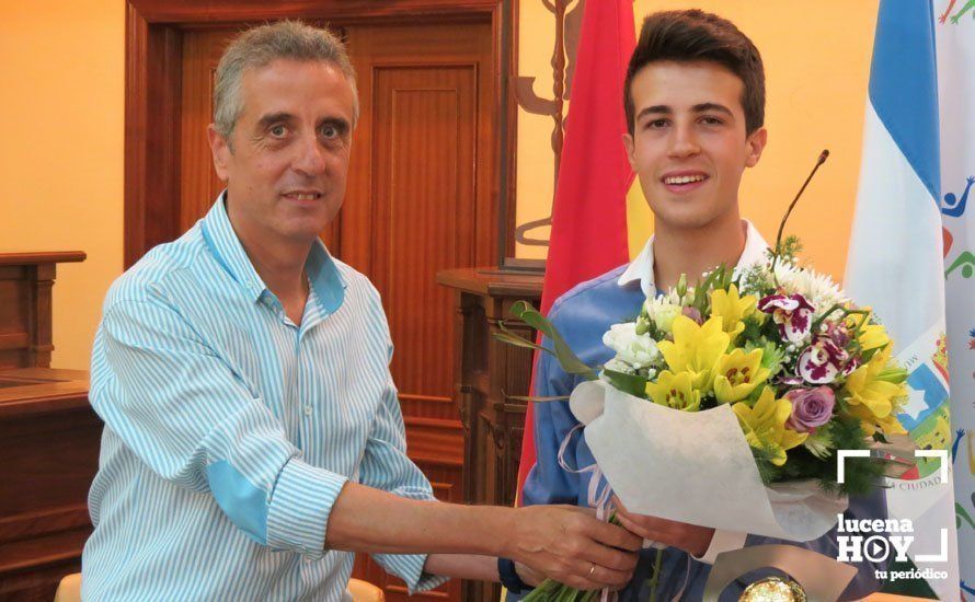 Víctor Haro, durante el reciente reconocimiento que le brindó el ayuntamiento de Lucena Víctor Haro, durante el reciente reconocimiento que le brindó el ayuntamiento de Lucena