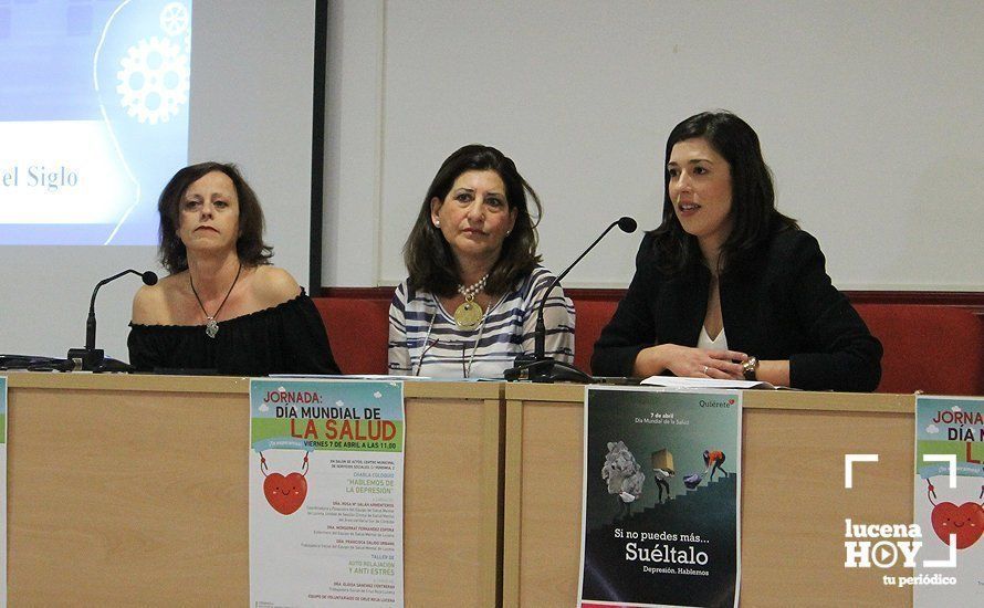 Un momento de las jornadas en el edificio de Servicios Sociales, esta mañana Un momento de las jornadas en el edificio de Servicios Sociales, esta mañana