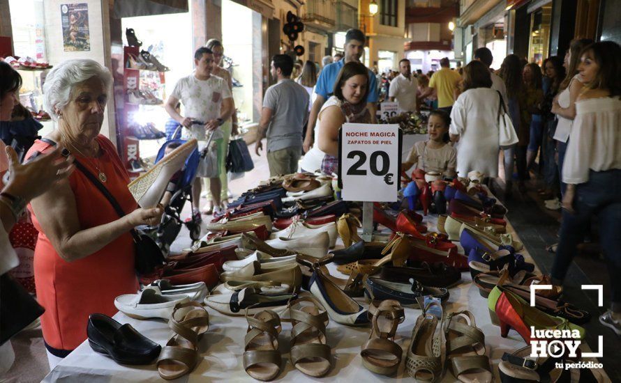 Puesto de zapatería en la calle Juan Palma García el pasado viernes Puesto de zapatería en la calle Juan Palma García el pasado viernes