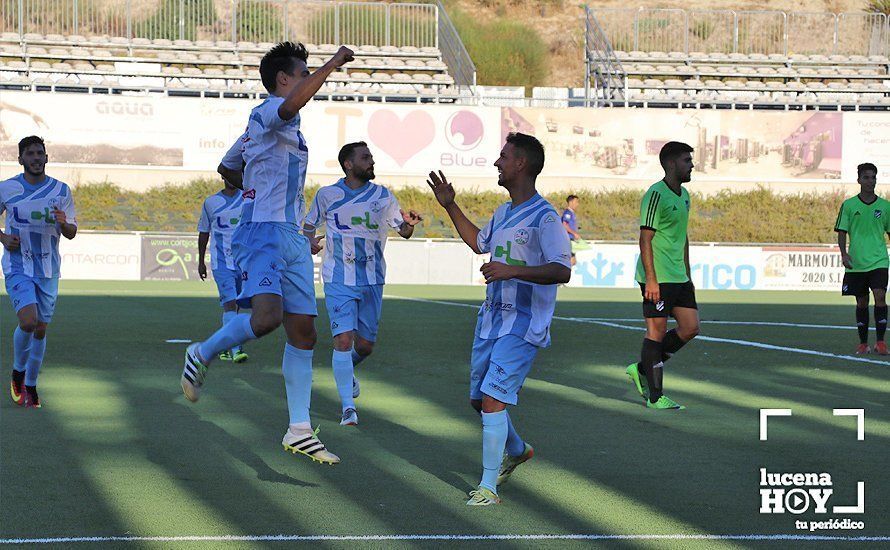 Fede celebra el tercer gol del partido para los lucentinos Fede celebra el tercer gol del partido para los lucentinos