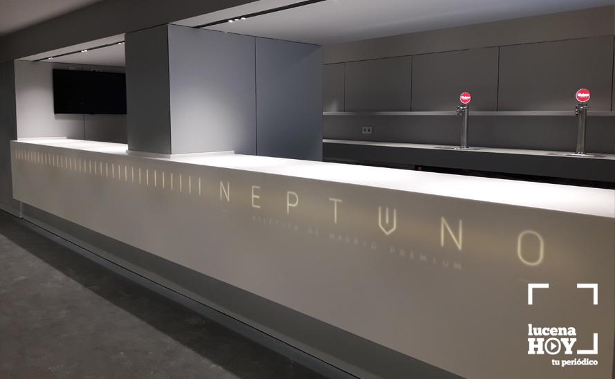 Efficold ha realizado un diseño especial de las neveras de los 84 palcos vip, así como de los frigoríficos de zonas de barra y las mesas frías de la cocina del estadio. Efficold ha realizado un diseño especial de las neveras de los 84 palcos vip, así como de los frigoríficos de zonas de barra y las mesas frías de la cocina del estadio.