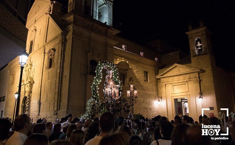 La Virgen de la Aurora a su paso por la Canillita de Ntro. Padre Jesús Nazareno. Fotos: Jesús Ruiz Jiménez La Virgen de la Aurora a su paso por la Canillita de Ntro. Padre Jesús Nazareno. Fotos: Jesús Ruiz Jiménez