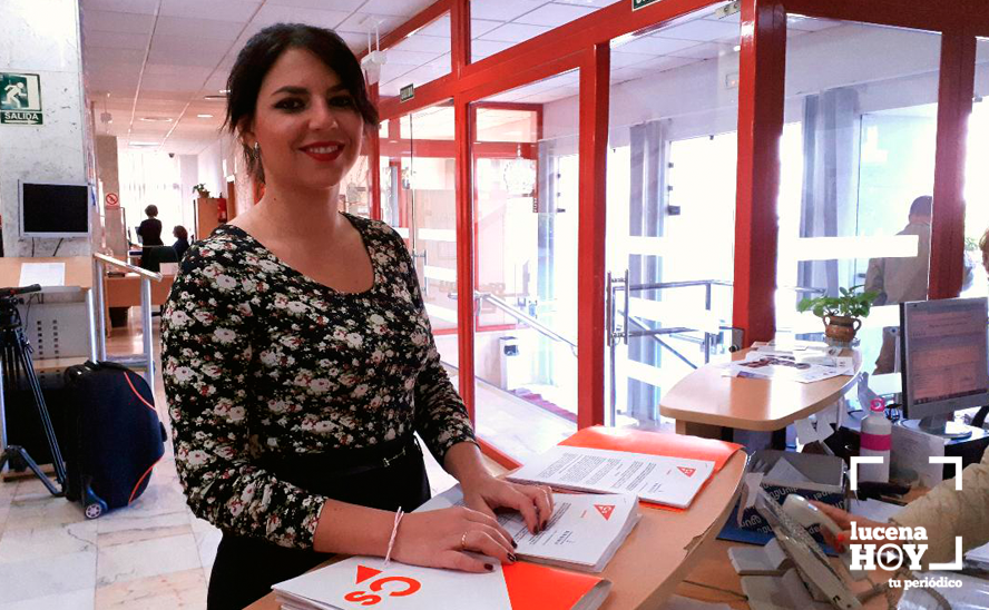 Purificación Joyera, portavoz de Ciudadanos, presentaba esta mañana las firmas Purificación Joyera, portavoz de Ciudadanos, presentaba esta mañana las firmas