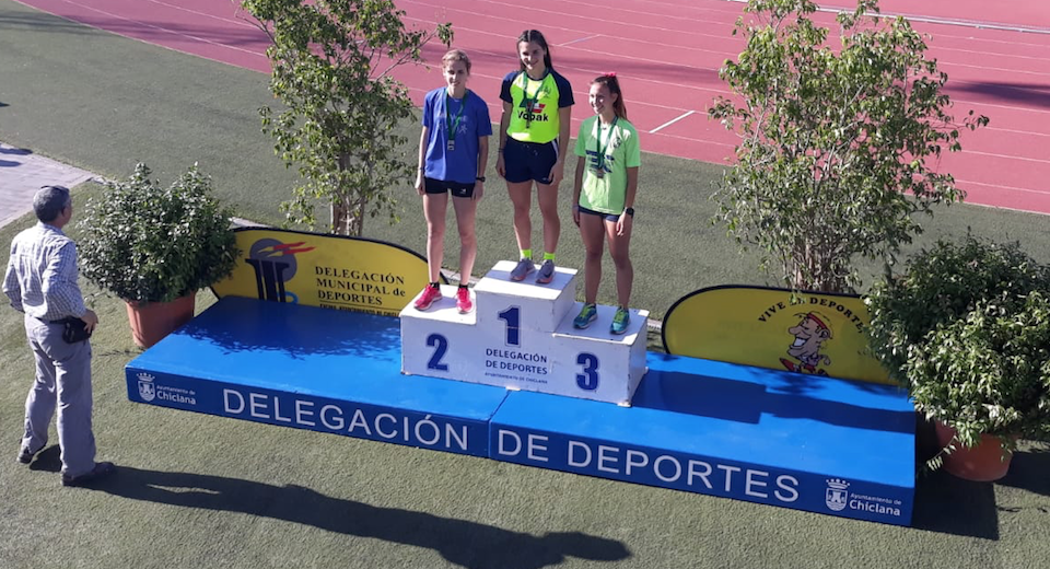 Ana López ocupó el segundo lugar en el podio y quedó muy cerca de la mínima para el nacional. Ana López ocupó el segundo lugar en el podio y quedó muy cerca de la mínima para el nacional.