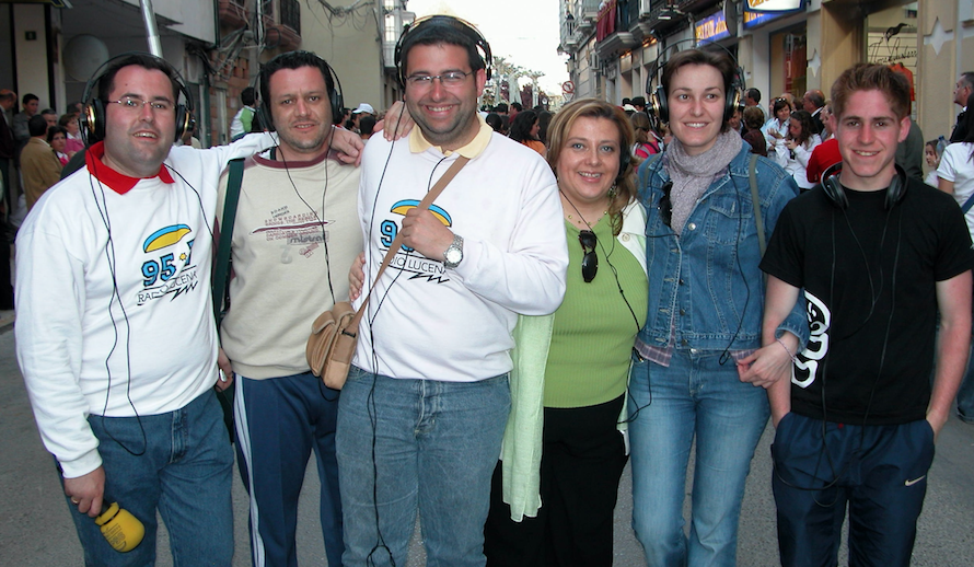 En esta foto algunas de las voces que han pasado por Radio Lucena en estos más de treinta años de radio En esta foto algunas de las voces que han pasado por Radio Lucena en estos más de treinta años de radio