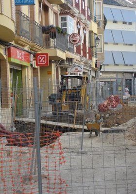 UPyD denuncia el malestar del comercio por las obras (vídeo)