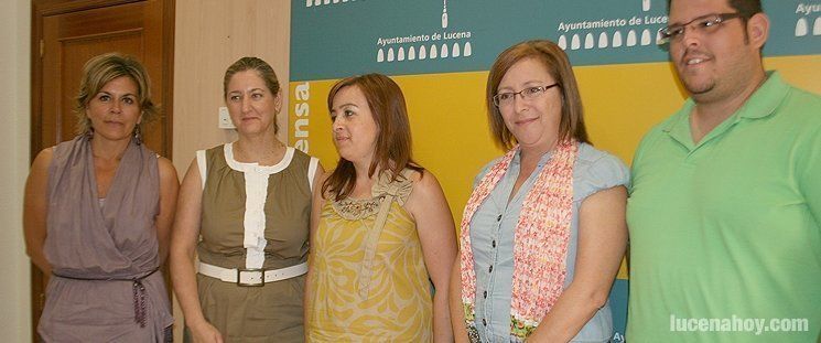 La nueva directora del IAM, Mercedes Bermúdez visita el Centro de la Mujer