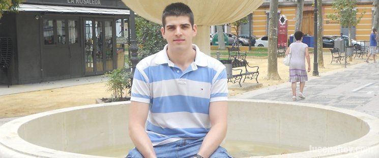 Un lucentino, Premio nacional de rendimiento universitario