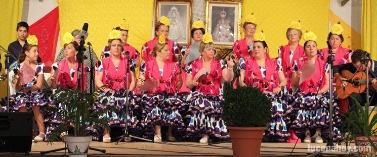 Coro de la Buena Gente: 20 años cantando sevillanas (fotos)