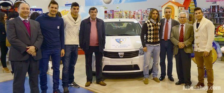 El Lucena sorteará un coche con la colaboración de la empresa 'Toy Planet'