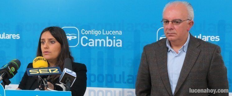 El PP denuncia el castigo a los ayuntamientos en un año de gobierno PSOE-IU