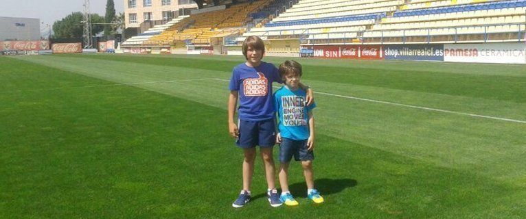 El Villarreal somete a una prueba al futbolista lucentino Manolo Ortiz