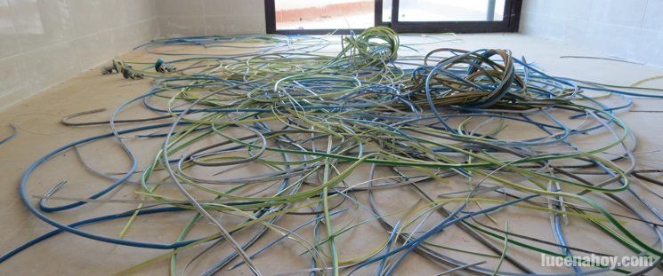 Los ladrones arrasan otra promoción de pisos nuevos en el Oeste 1 (fotos)