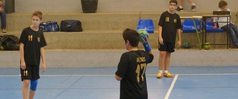 El BM Lucena logra una victoria y sufre una derrota en su visita a La Salle