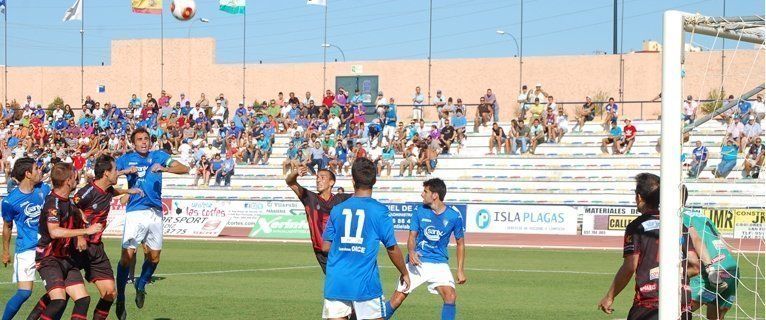 Una época menguante (Melilla 1 Lucena 0)