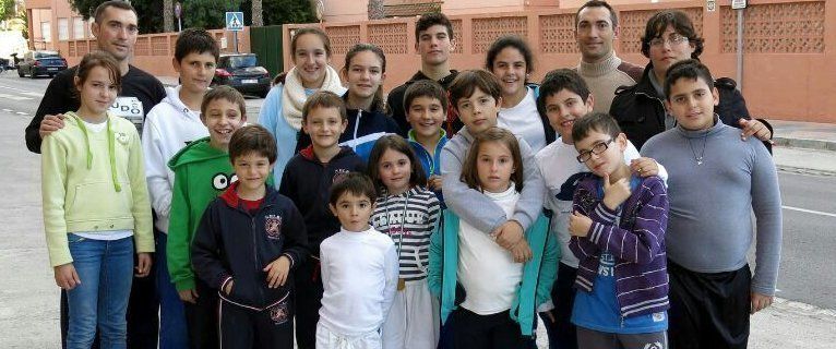 Nueve lucentinos del club de judo Markobal suben al podio en Almuñécar (fotos)