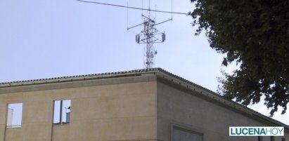El ayuntamiento estudia sancionar a Telefónica por no acreditar la licencia de 5 antenas