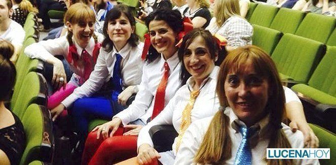 Alumnas de la EOI obtienen el segundo premio del certamen 'Cantalenguas'