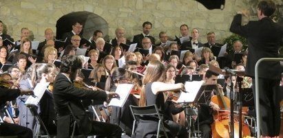 Más de 350 espectadores y 150 músicos en el concierto "Grandes Coros Líricos" (fotos)
