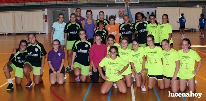El Adesal y el BM Lucena escenifican su alianza con tres partidos en el Pabellón Municipal (fotos)