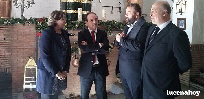 La Junta presenta una campaña para impulsar las visitas a Rute, "capital de la Navidad", en estas fechas