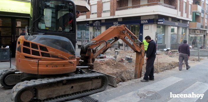 La calle El Peso estará cortada al tráfico tres semanas por las obras en un tramo de Las Torres
