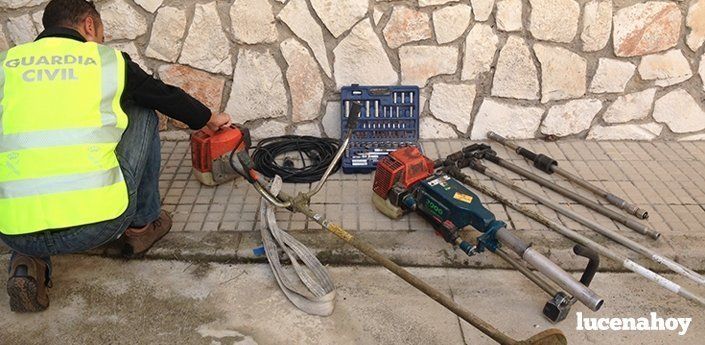 Guardia Civil detiene a un vecino de Lucena por robo de maquinaria en una explotación agrícola