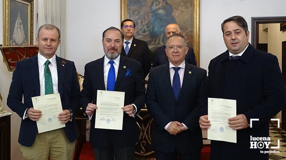 manijeros