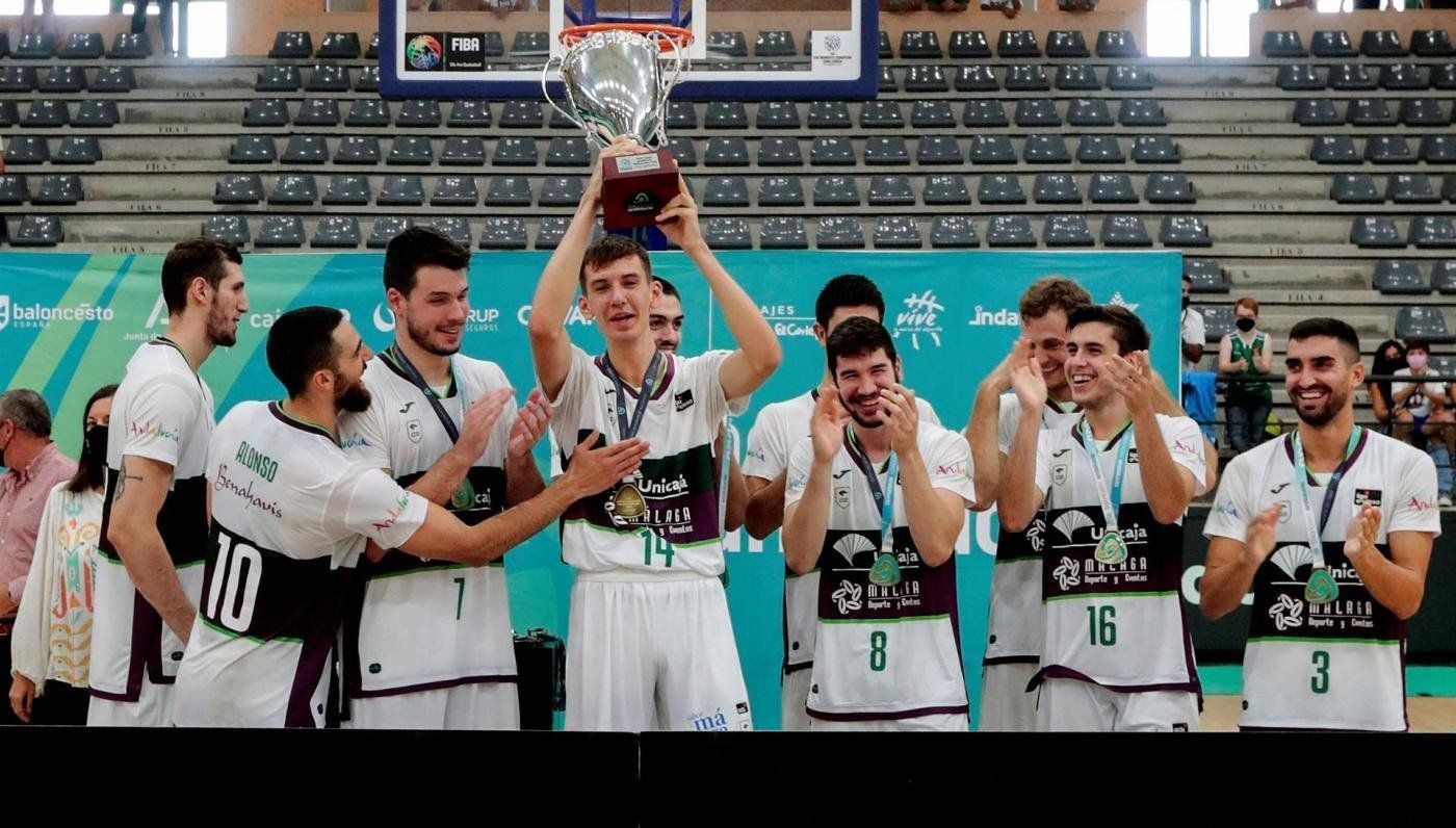 Tanchyn Unicaja debut 1
