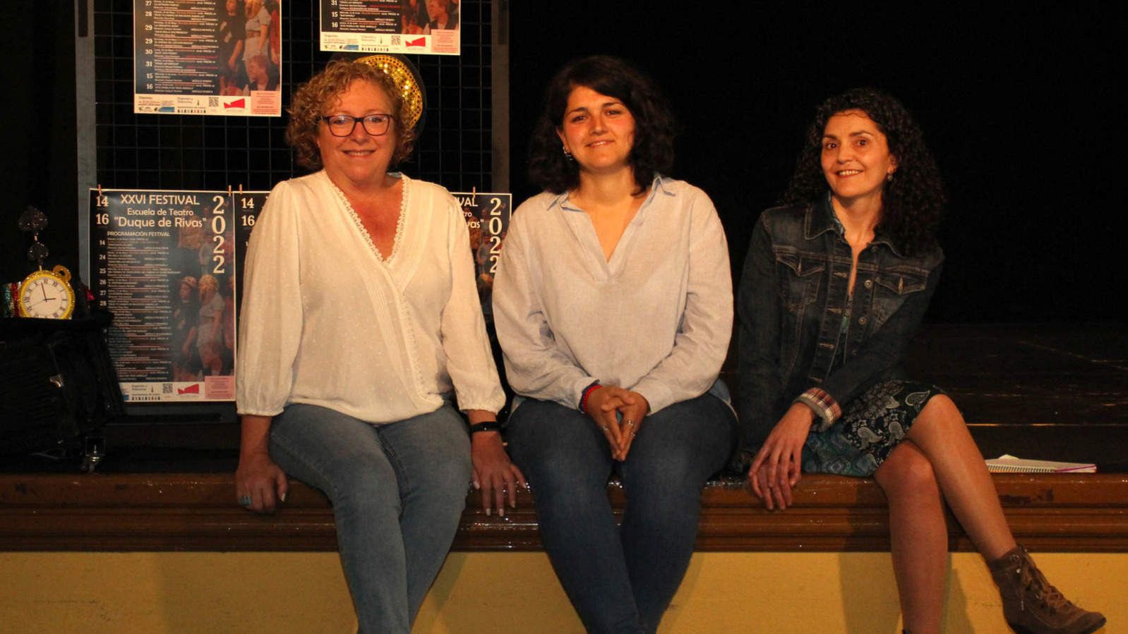 PRESENTACIÓN ACTIVIDADES ESCUELA DE TEATRO 7
