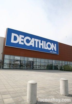 Decathlon sigue estudiando establecer una tienda en Lucena