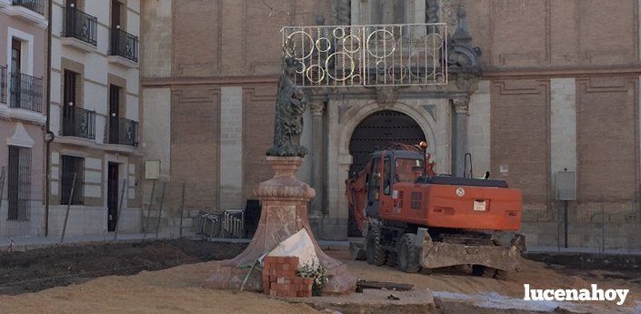 Retiran la imagen de la Inmaculada temporalmente por las obras. Será restaurada