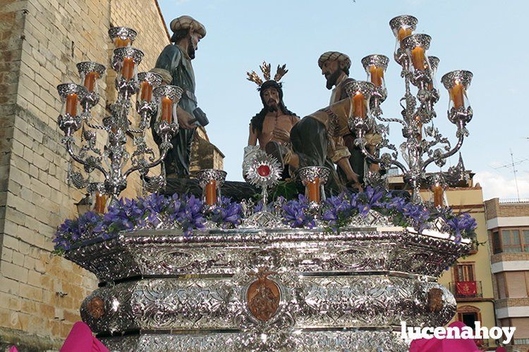 Nuestro Padre Jesús de la Crucifixión, a la salida de San Mateo. Nuestro Padre Jesús de la Crucifixión, a la salida de San Mateo.