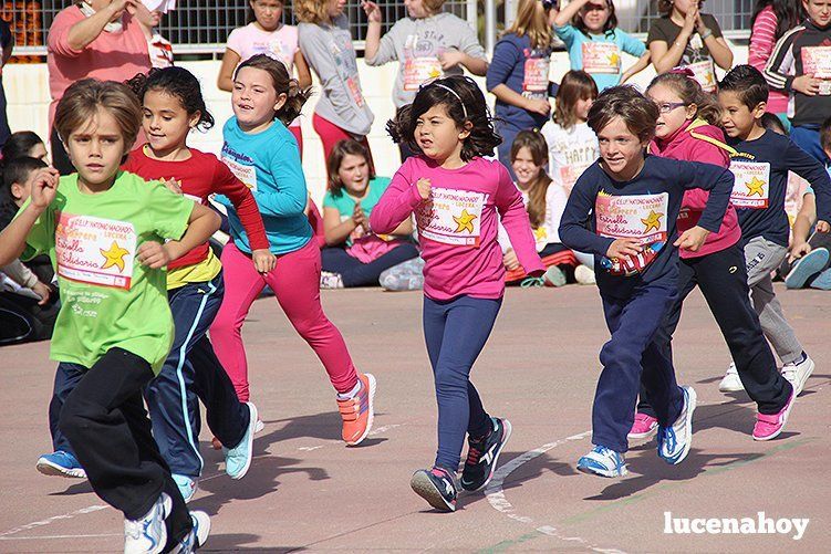 Algunos de los alumnos participantes en la prueba solidaria