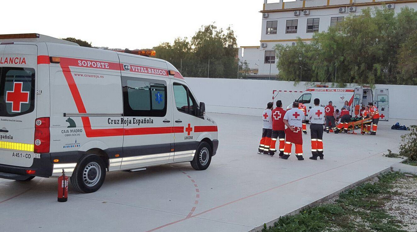 Simulacro de atención de urgencias de Cruz Roja Lucena. Simulacro de atención de urgencias de Cruz Roja Lucena.