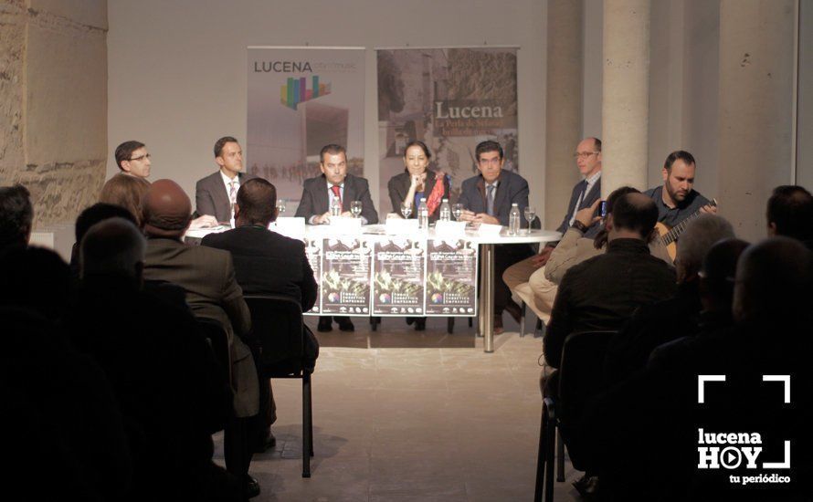 Mesa redonda de los Foros Subbética Emprende, en la Casa de los Mora. Mesa redonda de los Foros Subbética Emprende, en la Casa de los Mora.