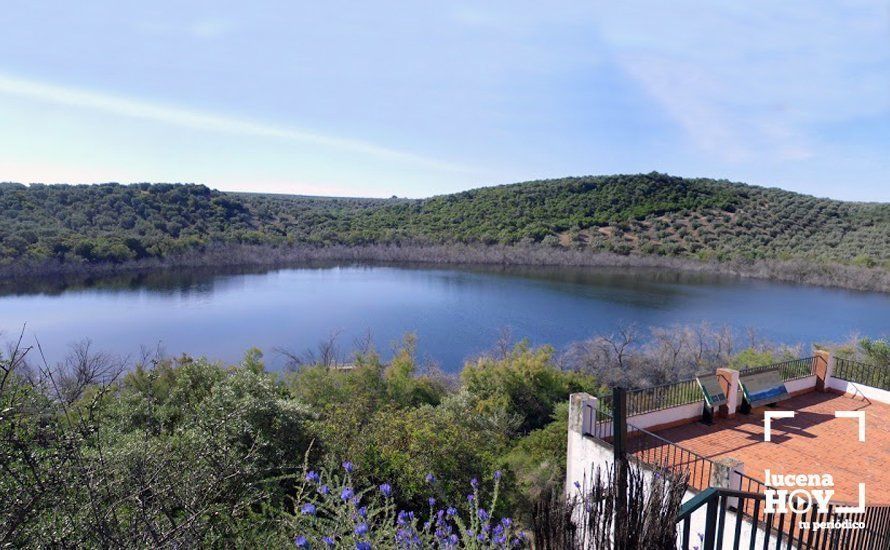 Vista de la Laguna Amarga Vista de la Laguna Amarga