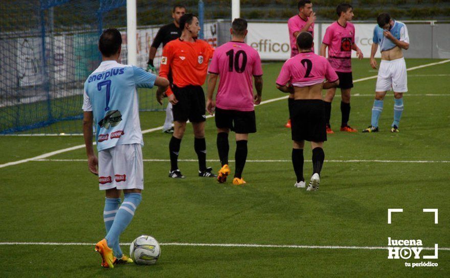 David Carmona, asistente de dos de los goles del Ciudad de Lucena. ARCHIVO