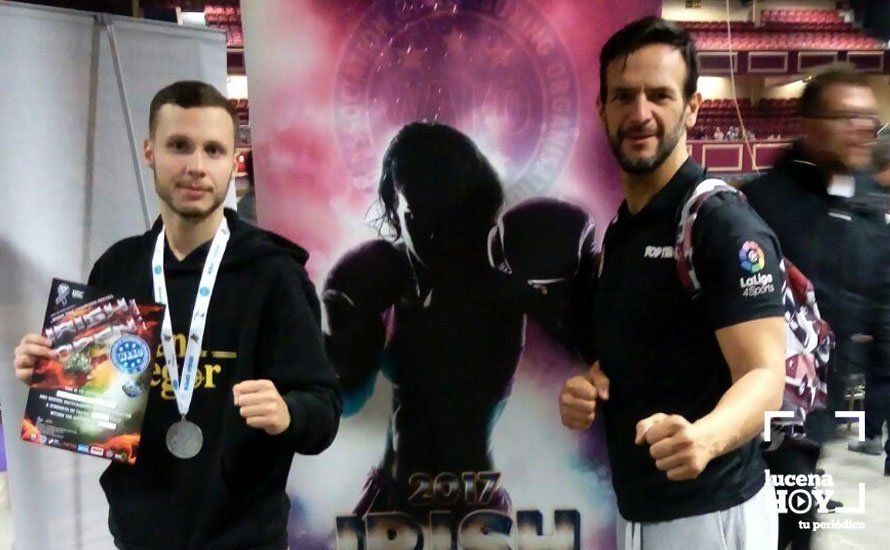 Francisco Burguillos, con la medalla al cuello, y Rafa Granados.