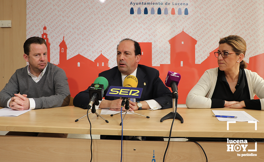 Un momento de la rueda de prensa del PP Un momento de la rueda de prensa del PP