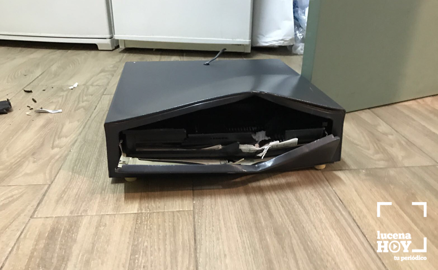 La caja registradora de la sede de la Oración en el Huerto, destrozada La caja registradora de la sede de la Oración en el Huerto, destrozada