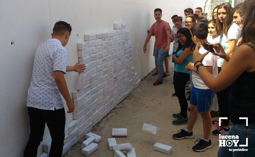 Una de las actividades realizadas por los alumnos del centro Una de las actividades realizadas por los alumnos del centro