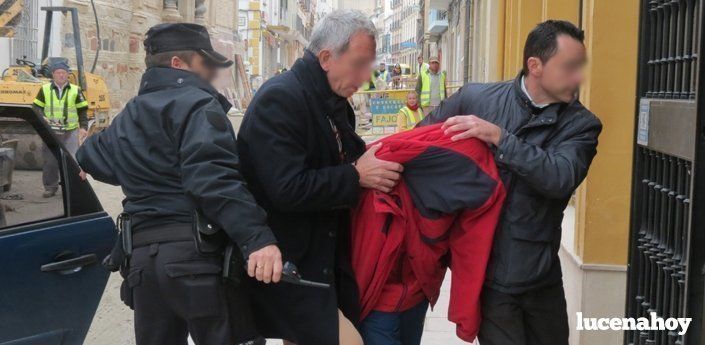 El acusado entrando a prestar declaración en los Juzgados de Lucena, el 21 de enero de 2015 El acusado entrando a prestar declaración en los Juzgados de Lucena, el 21 de enero de 2015