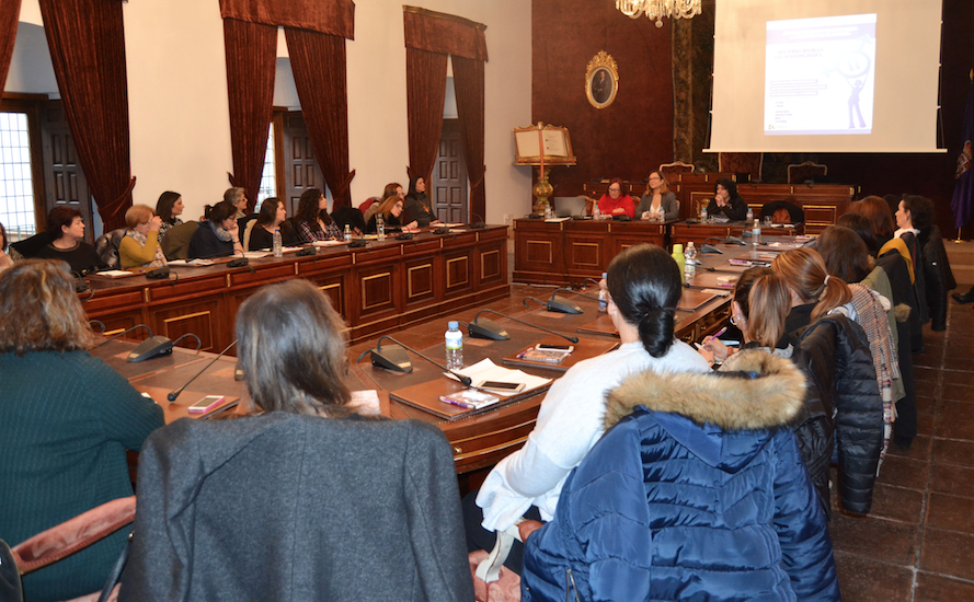 Un momento de esta la jornada de investigación desde la perspectiva de género 'Haciendo visibles las desigualdades'