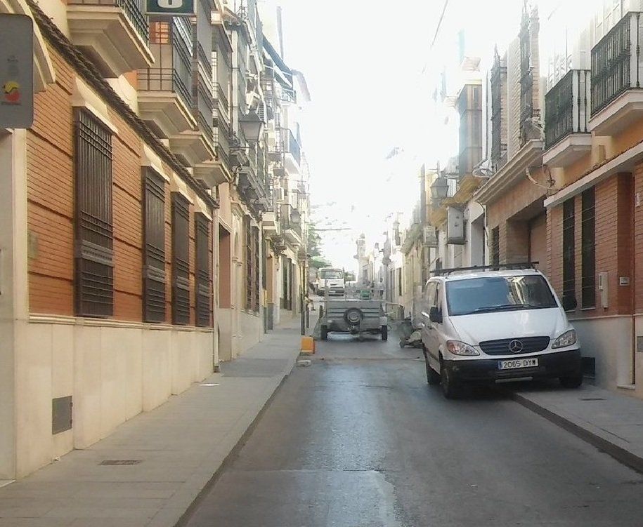 Calle Maquedano, cerrada al tráfico durante esta semana. Calle Maquedano, cerrada al tráfico durante esta semana.