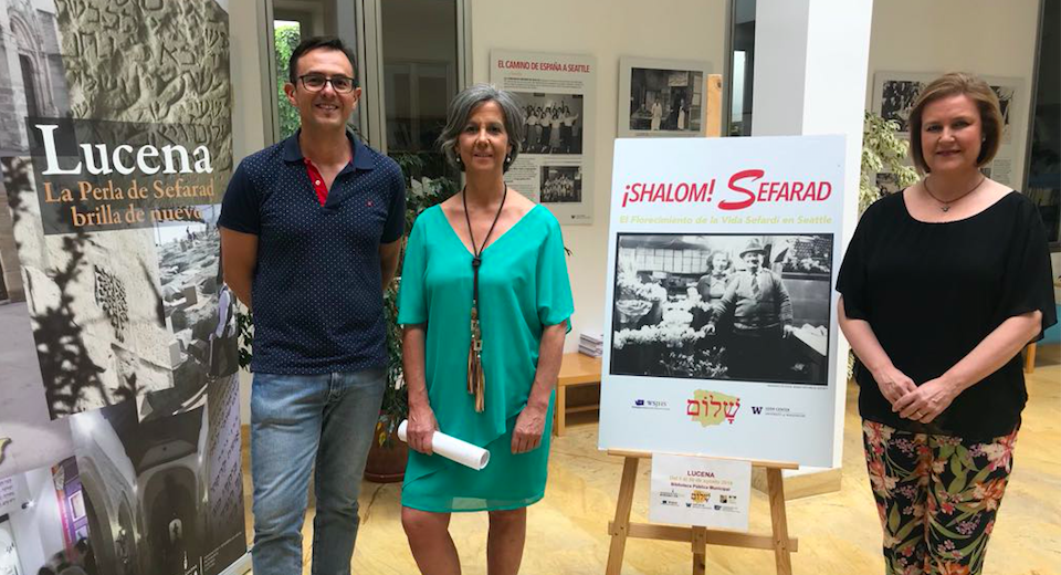 Un momento de la presentación de la muestra Un momento de la presentación de la muestra