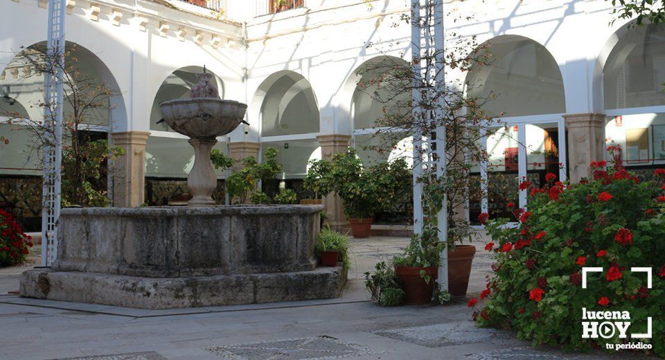 Patio de la Residencia San Juan de Dios Patio de la Residencia San Juan de Dios