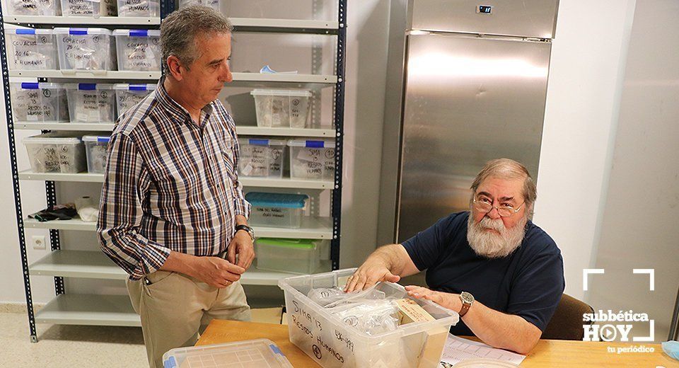 Juan Pérez y Cecilio Barroso, director de la excavación en una foto de archivo Juan Pérez y Cecilio Barroso, director de la excavación en una foto de archivo